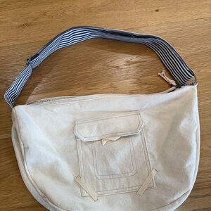 NWOT American Eagle Outfitters Cream Canvas Crossbody Bag with Navy Stripe Strap